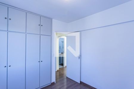 Quarto 1 de apartamento à venda com 2 quartos, 53m² em Parque Maria Domitila, São Paulo