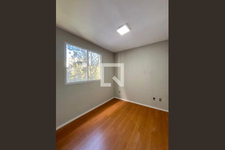 Quarto 2 de apartamento para alugar com 2 quartos, 42m² em Parque Bristol, São Paulo