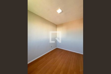 Quarto 1 de apartamento para alugar com 2 quartos, 42m² em Parque Bristol, São Paulo