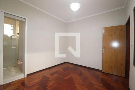 Quarto 1 suíte de casa para alugar com 3 quartos, 200m² em Vila Floresta, Santo André