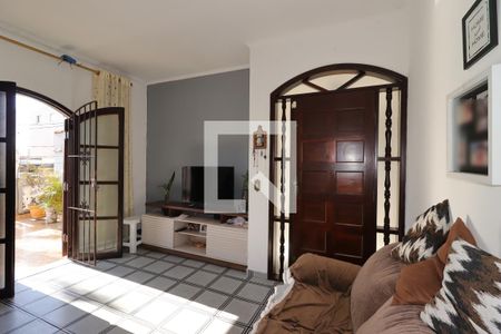 Sala de casa à venda com 3 quartos, 168m² em Vila Silvestre, Santo André