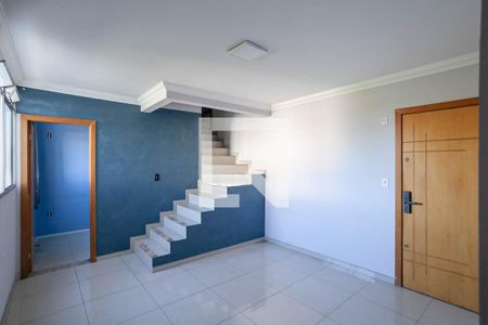Apartamento à venda com 3 quartos, 142m² em Arvoredo, Contagem
