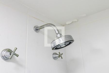 Banheiro de apartamento à venda com 1 quarto, 49m² em Empresarial 18 do Forte, Barueri