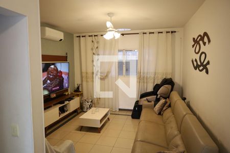 Casa à venda com 4 quartos, 130m² em Jardim Primavera, São Paulo