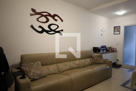 Casa à venda com 4 quartos, 130m² em Jardim Primavera, São Paulo