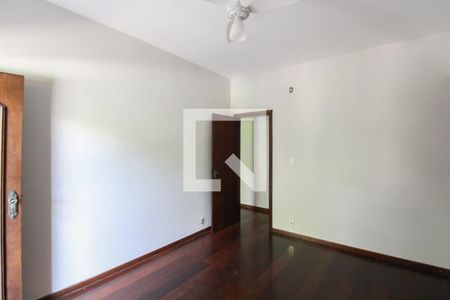 Suíte de apartamento para alugar com 3 quartos, 97m² em Letícia, Belo Horizonte