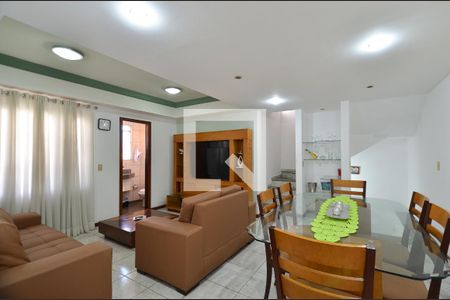 Sala Ambientes de casa à venda com 3 quartos, 219m² em Alvorada, Belo Horizonte