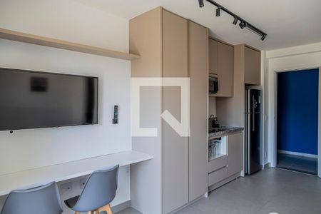 Quarto/Cozinha de kitnet/studio à venda com 1 quarto, 26m² em Santo Amaro, São Paulo