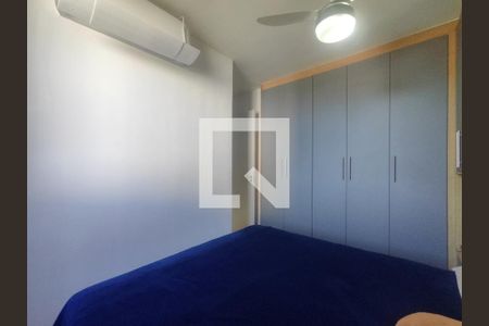 Quarto 1 de apartamento à venda com 2 quartos, 45m² em Barra Olímpica, Rio de Janeiro