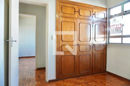 Quarto 2 de apartamento para alugar com 3 quartos, 90m² em Sagrada Família, Belo Horizonte