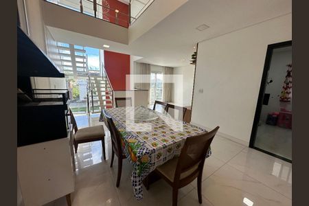 Sala de Jantar de casa de condomínio à venda com 4 quartos, 252m² em Suru, Barueri