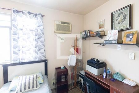 Quarto 1 de casa à venda com 4 quartos, 200m² em Realengo, Rio de Janeiro