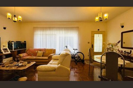 Casa à venda com 6 quartos, 304m² em Jardim da Gloria, São Paulo