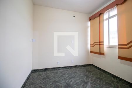 Quarto 1 de casa para alugar com 3 quartos, 200m² em Penha, Rio de Janeiro