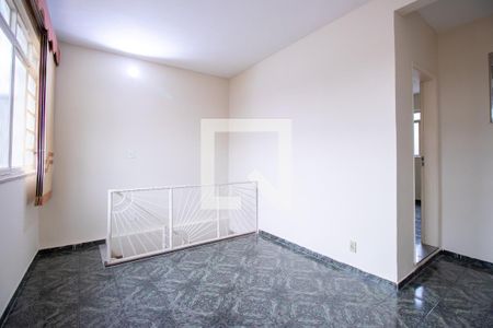 Sala 2 de casa para alugar com 3 quartos, 200m² em Penha, Rio de Janeiro