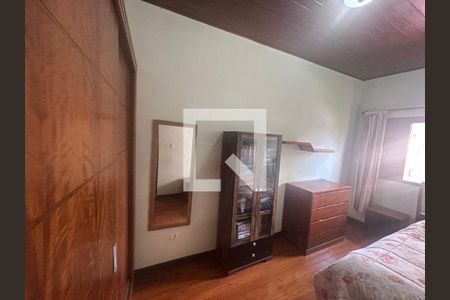 Casa à venda com 3 quartos, 137m² em Cambuci, São Paulo