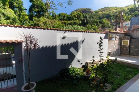 Vista da Sala de casa para alugar com 5 quartos, 441m² em Pendotiba, Niterói