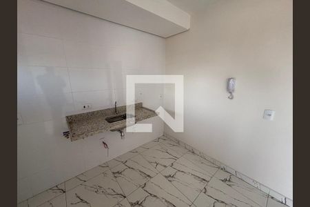 Cozinha de apartamento para alugar com 1 quarto, 35m² em Jardim Popular, São Paulo