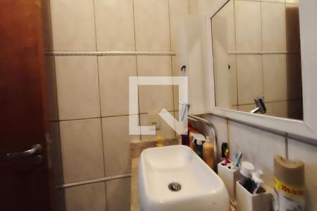 Banheiro suíte de casa à venda com 3 quartos, 270m² em Vila Aeroporto, Campinas