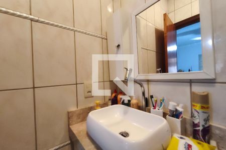 Banheiro suíte de casa à venda com 3 quartos, 270m² em Vila Aeroporto, Campinas