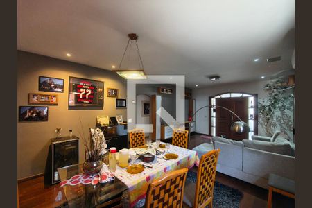 Casa à venda com 5 quartos, 350m² em Pechincha, Rio de Janeiro