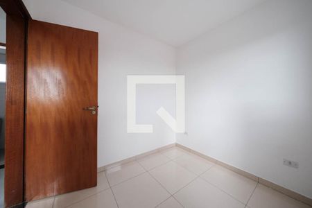Quarto 1 de apartamento para alugar com 2 quartos, 42m² em Vila Silvia, São Paulo