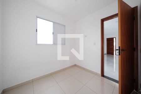 Quarto 1 de apartamento para alugar com 2 quartos, 42m² em Vila Silvia, São Paulo