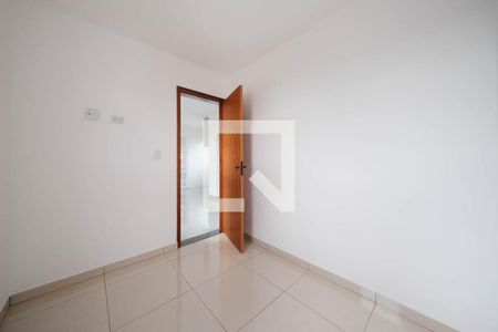 Quarto 1 de apartamento para alugar com 2 quartos, 42m² em Vila Silvia, São Paulo