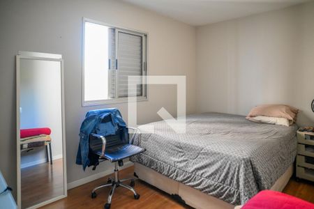 Quarto 1 de apartamento à venda com 2 quartos, 54m² em Vila Liviero, São Paulo