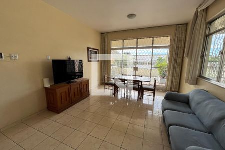 Casa à venda com 3 quartos, 231m² em Jardim Guanabara, Rio de Janeiro
