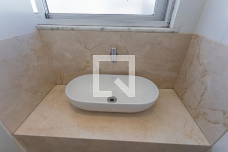 Pia do Lavabo na Sala de apartamento à venda com 2 quartos, 68m² em Nova Floresta, Belo Horizonte