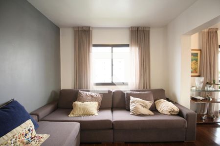Sala de TV de apartamento para alugar com 4 quartos, 189m² em Vila Andrade, São Paulo