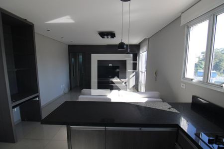 Sala / Cozinha de apartamento para alugar com 1 quarto, 40m² em Carandiru, São Paulo