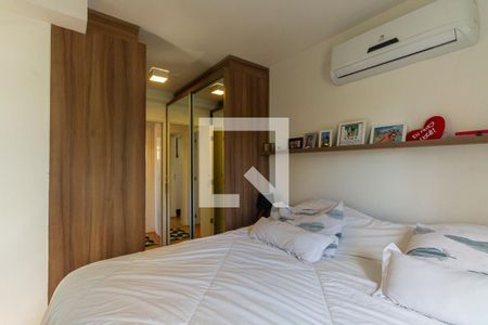 Suíte  de apartamento à venda com 3 quartos, 106m² em Chácara Califórnia, São Paulo