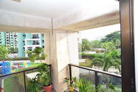 Varanda de apartamento para alugar com 3 quartos, 114m² em Barra da Tijuca, Rio de Janeiro