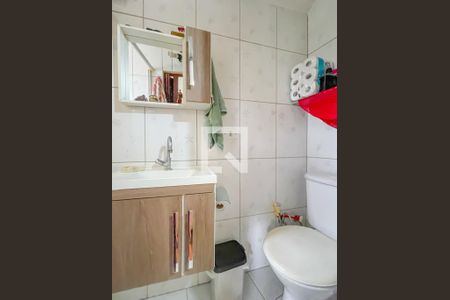 Banheiro da Suíte de casa à venda com 5 quartos, 234m² em Km 18, Osasco