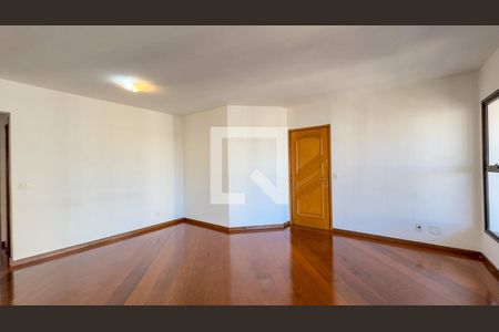 Sala de apartamento para alugar com 3 quartos, 140m² em Chácara Santo Antônio (zona Sul), São Paulo