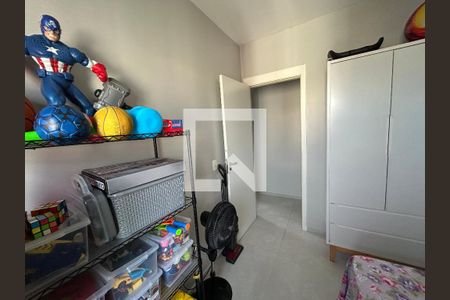 Quarto 1 de apartamento para alugar com 3 quartos, 64m² em Del Castilho, Rio de Janeiro