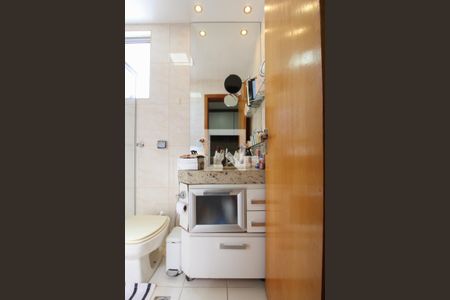 Banheiro da Suíte de apartamento à venda com 2 quartos, 78m² em Castelo, Belo Horizonte