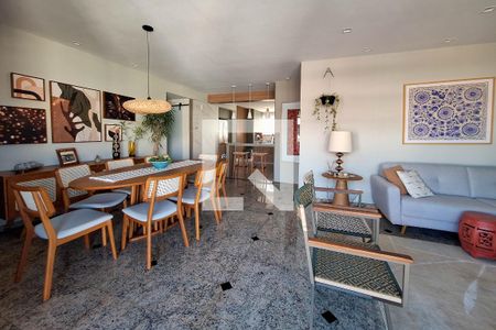 Sala de apartamento à venda com 4 quartos, 200m² em Ingá, Niterói