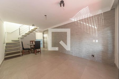 Sala de casa à venda com 2 quartos, 100m² em Parque Colonial, São Paulo