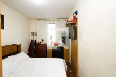 Quarto 2 de apartamento para alugar com 3 quartos, 70m² em Estoril, Belo Horizonte