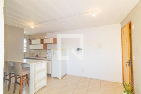 Sala de apartamento à venda com 2 quartos, 43m² em Mato Grande, Canoas