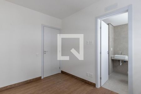 Suíte 1 de apartamento à venda com 2 quartos, 80m² em Funcionários, Belo Horizonte