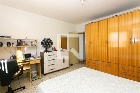 Casa 1 - Quarto 1 de casa à venda com 7 quartos, 441m² em Vila Nova Savoia, São Paulo