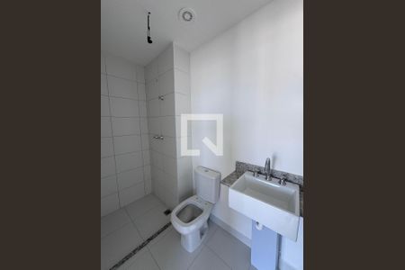 Banheiro  de apartamento à venda com 1 quarto, 55m² em Jardim Esperanca, Barueri