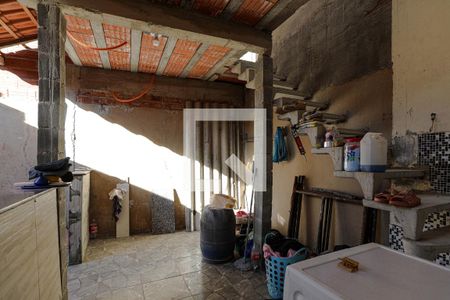 Vista - Cozinha de casa para alugar com 4 quartos, 150m² em Vila Brasileira, Mogi das Cruzes