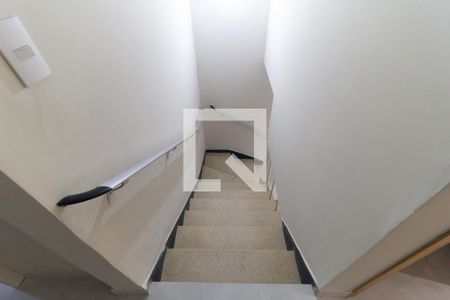 Escada de casa para alugar com 4 quartos, 140m² em Sacomã, São Paulo