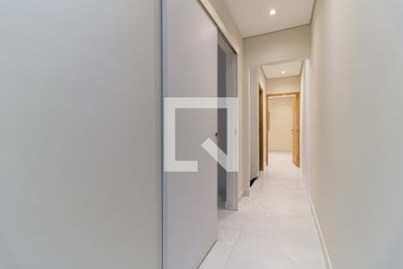 Corredor de casa para alugar com 4 quartos, 140m² em Sacomã, São Paulo