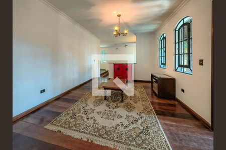 Sala de casa à venda com 3 quartos, 300m² em Jardim Sertaozinho, São Paulo